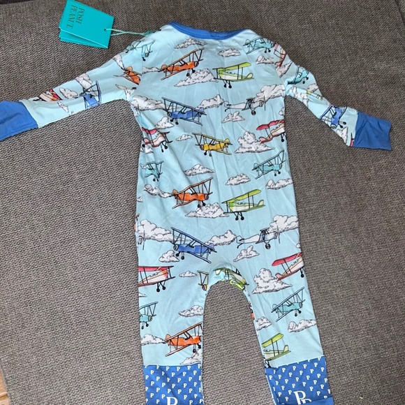 Perfect for the future pilot! Posh Peanut 3-6 month zip up - Picture 3 of 4
